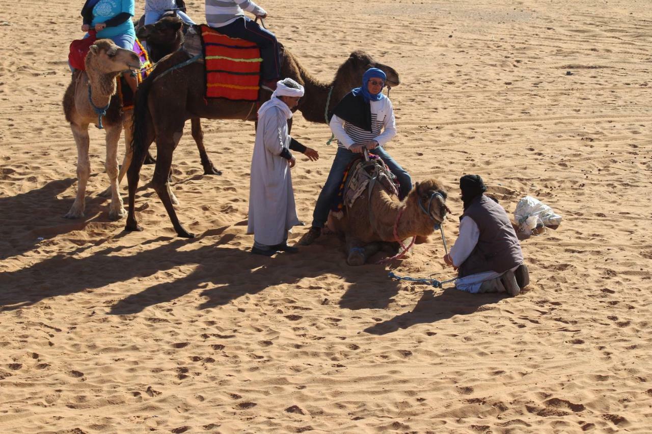 La Gazelle Bleue Otel Merzouga Dış mekan fotoğraf